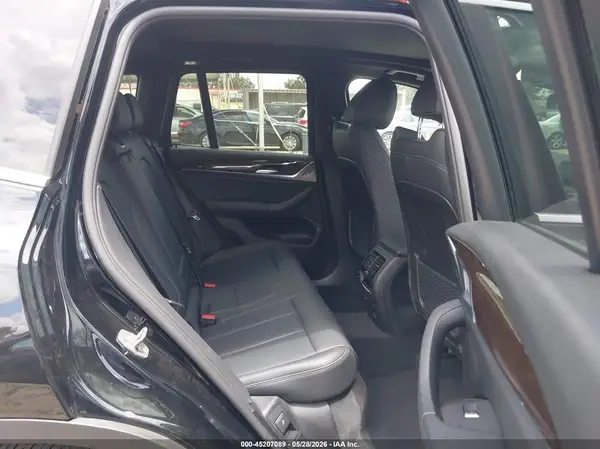 5UX43DP02N9K07710 2022 BMW X3 - Image 8