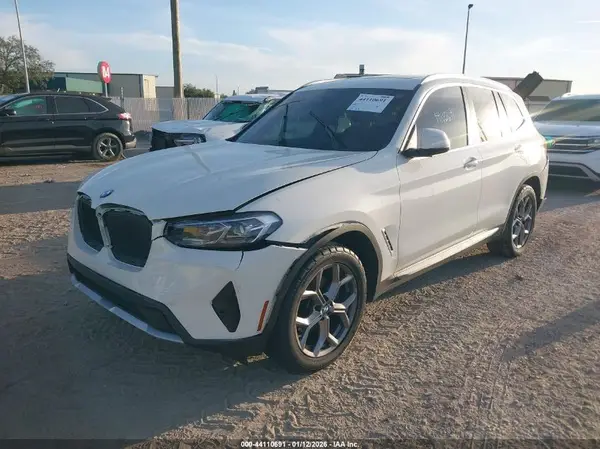 5UX43DP02N9K86201 2022 BMW X3 - Image 2