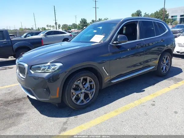 5UX43DP02N9M21385 2022 BMW X3 - Image 2