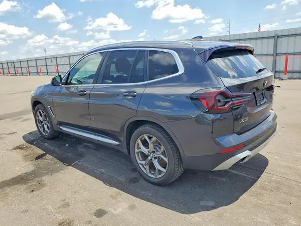 5UX43DP02N9M96443 2022 BMW X3 - Image 2