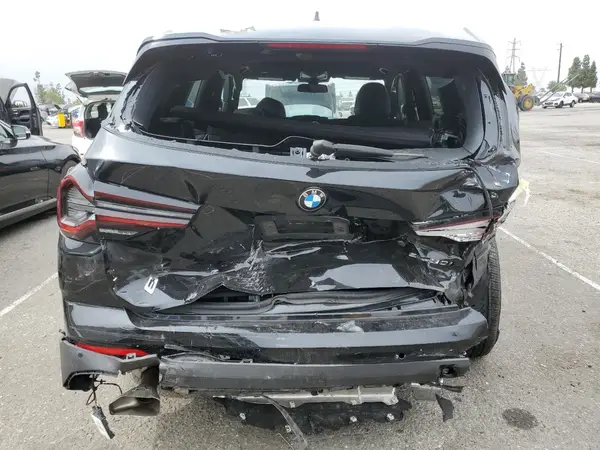 2024 BMW X3 auction photo 6