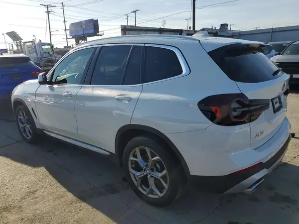 5UX43DP02R9V93468 2024 BMW X3 - Image 2