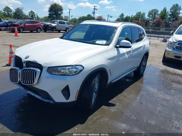 5UX43DP02R9W77967 2024 BMW X3 - Image 2