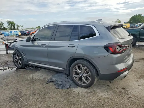 5UX43DP02R9X00583 2024 BMW X3 - Image 2