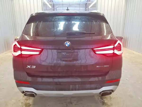 2024 BMW X3 auction photo 6