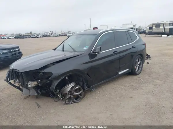 5UX43DP03N9J81182 2022 BMW X3 - Image 2