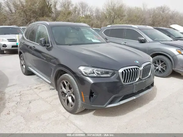 5UX43DP03N9M46716 2022 BMW X3 - Image 1
