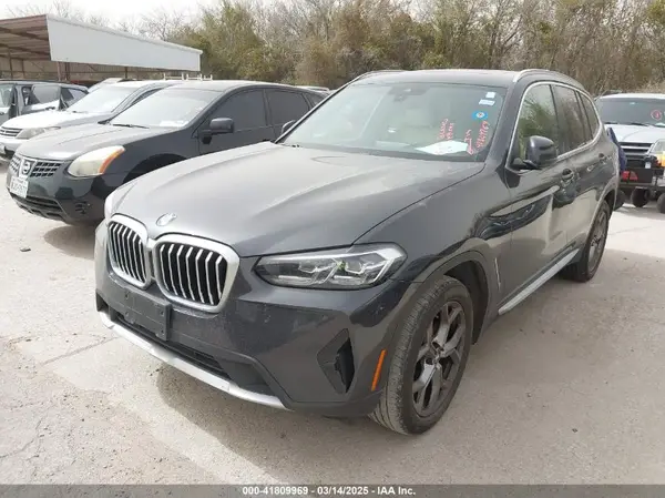 5UX43DP03N9M46716 2022 BMW X3 - Image 2