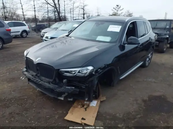 5UX43DP03N9M51401 2022 BMW X3 - Image 2