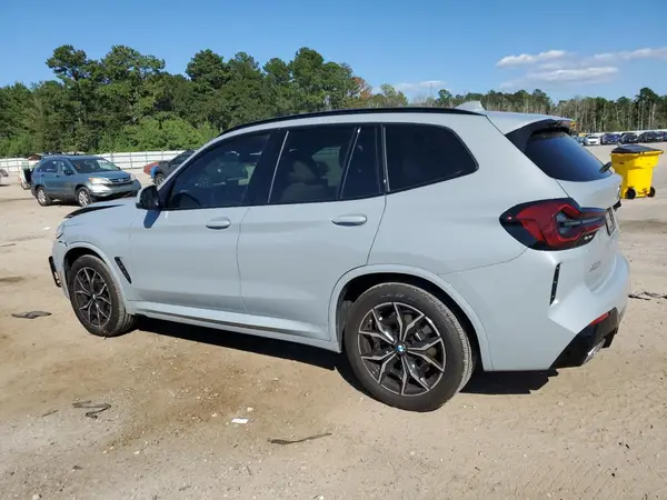 5UX43DP03N9M63483 2022 BMW X3 - Image 2