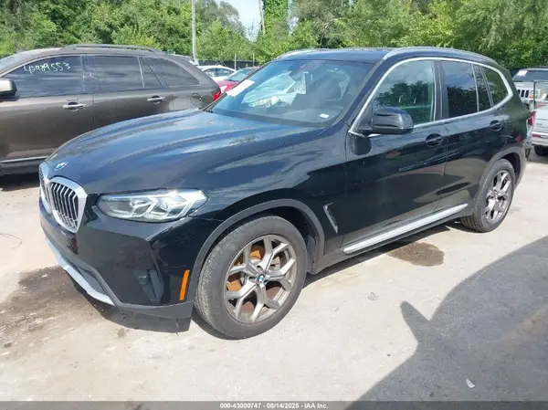 5UX43DP03P9R48712 2023 BMW X3 - Image 2
