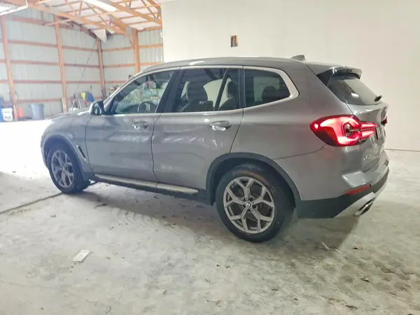 5UX43DP03P9T08421 2023 BMW X3 - Image 2