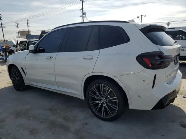 5UX43DP03R9U83951 2024 BMW X3 - Image 2