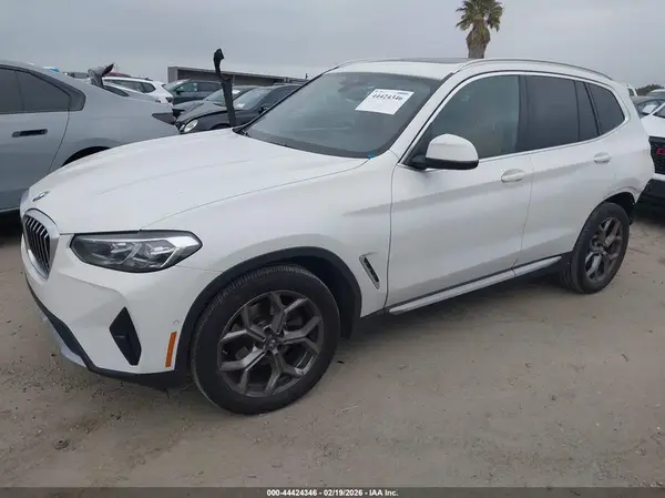 5UX43DP03R9U86154 2024 BMW X3 - Image 2