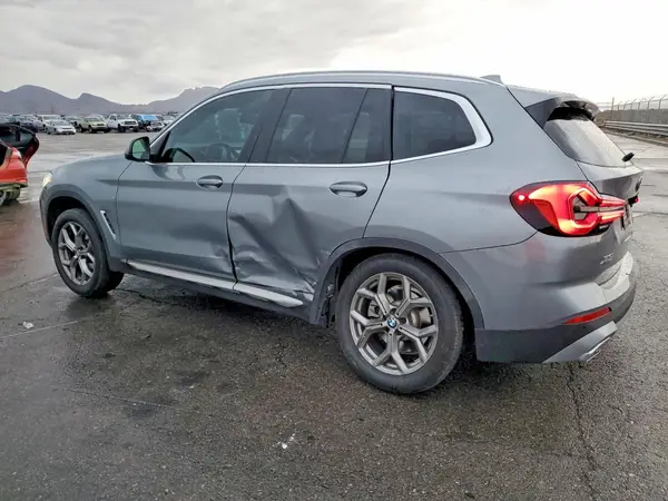 5UX43DP03R9X06408 2024 BMW X3 - Image 2