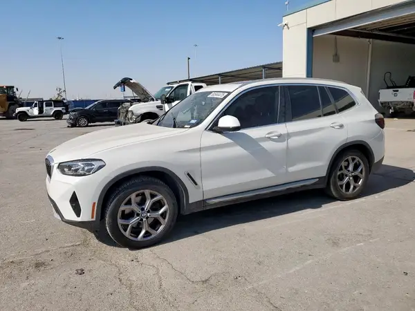 5UX43DP04N9H43061 2022 BMW X3 - Image 1