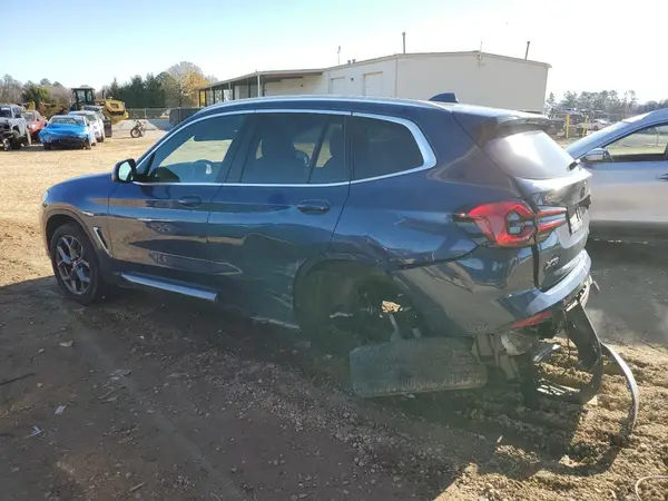 5UX43DP04N9M75383 2022 BMW X3 - Image 2