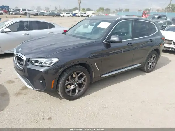 5UX43DP04P9N93663 2023 BMW X3 - Image 2
