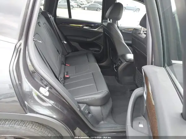 5UX43DP04P9N93663 2023 BMW X3 - Image 8