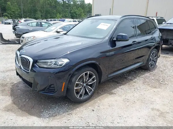 5UX43DP04P9P03885 2023 BMW X3 - Image 2