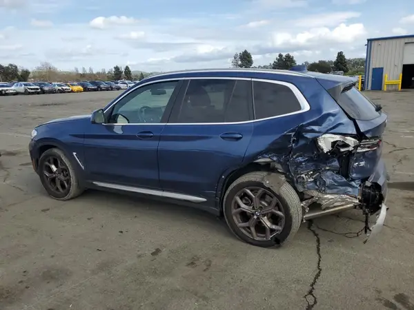 5UX43DP04P9P44100 2023 BMW X3 - Image 2