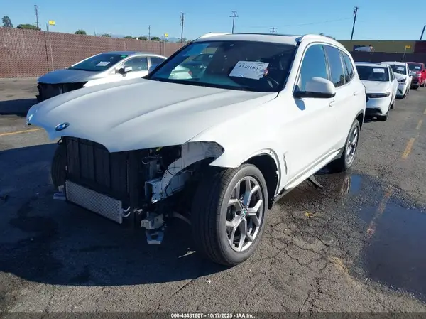 5UX43DP04P9P48289 2023 BMW X3 - Image 2