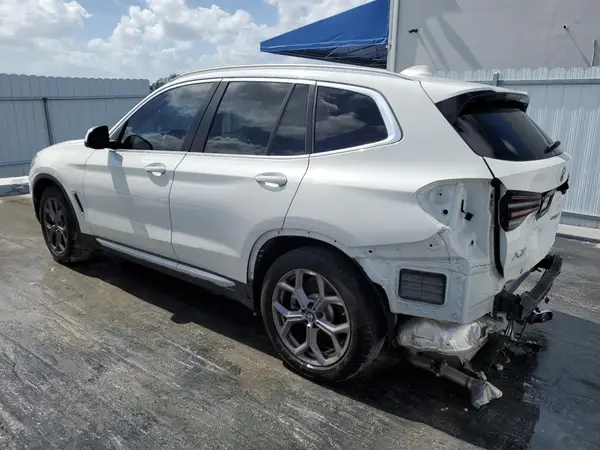 5UX43DP04P9P90834 2023 BMW X3 - Image 2
