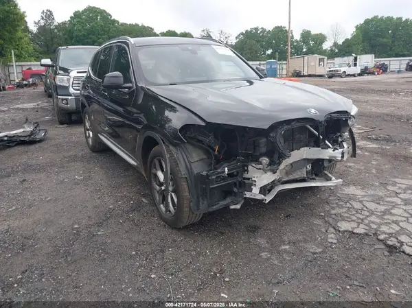 5UX43DP04P9S20204 2023 BMW X3 - Image 1