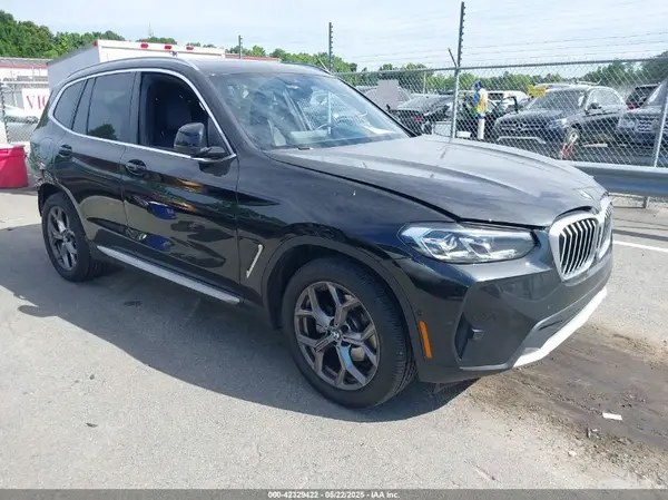 5UX43DP04P9S68396 2023 BMW X3 - Image 1
