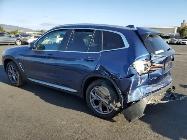 5UX43DP04R9U16453 2024 BMW X3 - Image 2