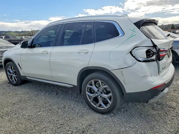 5UX43DP04R9W90378 2024 BMW X3 - Image 2