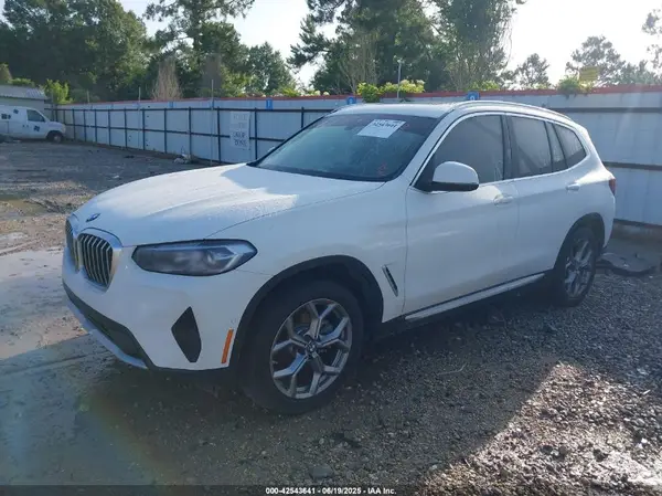 5UX43DP04R9X30507 2024 BMW X3 - Image 2