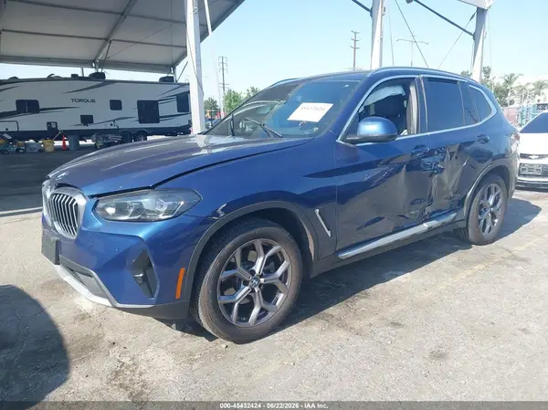 5UX43DP05N9J43386 2022 BMW X3 - Image 2