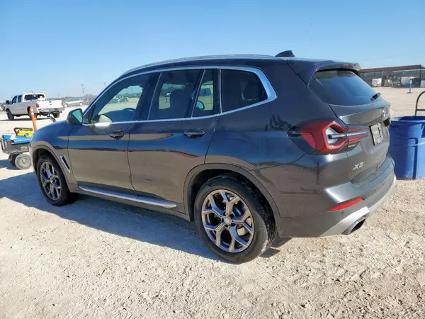 5UX43DP05N9K14618 2022 BMW X3 - Image 2