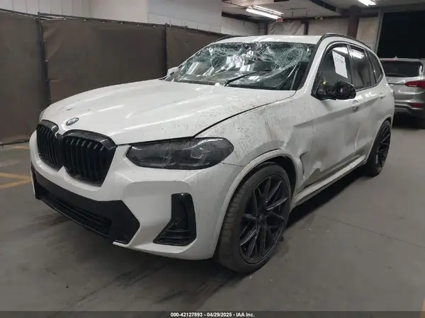5UX43DP05N9K52561 2022 BMW X3 - Image 2