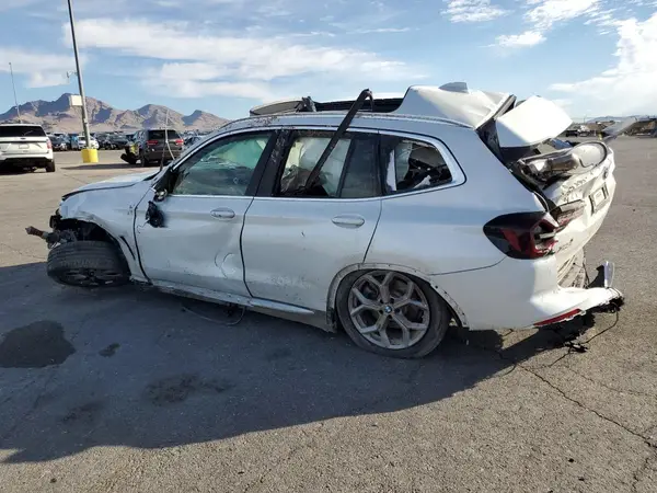 5UX43DP05N9M30422 2022 BMW X3 - Image 2