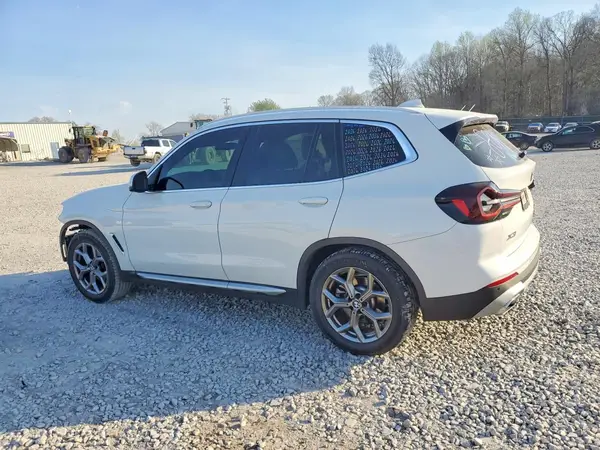 5UX43DP05N9M96467 2022 BMW X3 - Image 2