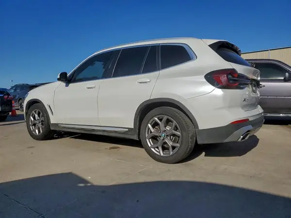5UX43DP05N9M96713 2022 BMW X3 - Image 2