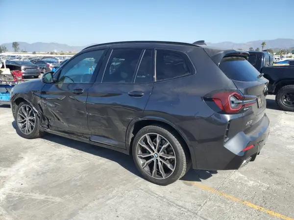 5UX43DP05N9N05944 2022 BMW X3 - Image 2