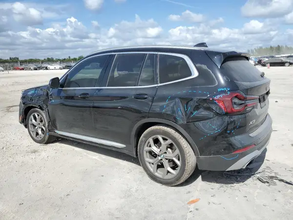5UX43DP05N9N06091 2022 BMW X3 - Image 2