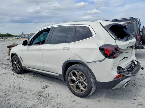 5UX43DP05P9N75575 2023 BMW X3 - Image 2