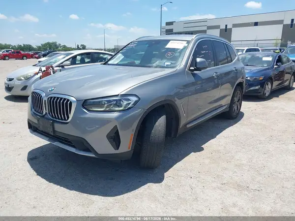 5UX43DP05P9S82825 2023 BMW X3 - Image 2