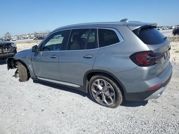 5UX43DP05P9T00207 2023 BMW X3 - Image 2
