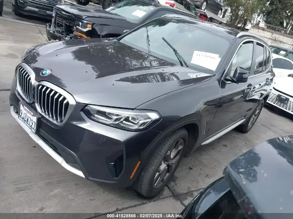 5UX43DP05R9T75962 2024 BMW X3 - Image 2