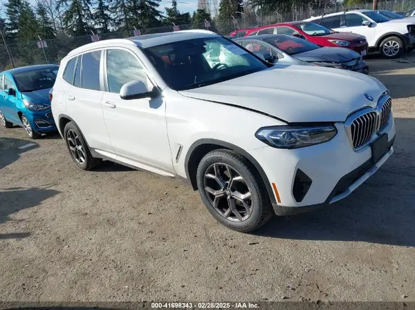 5UX43DP05R9T82104 2024 BMW X3 - Image 1