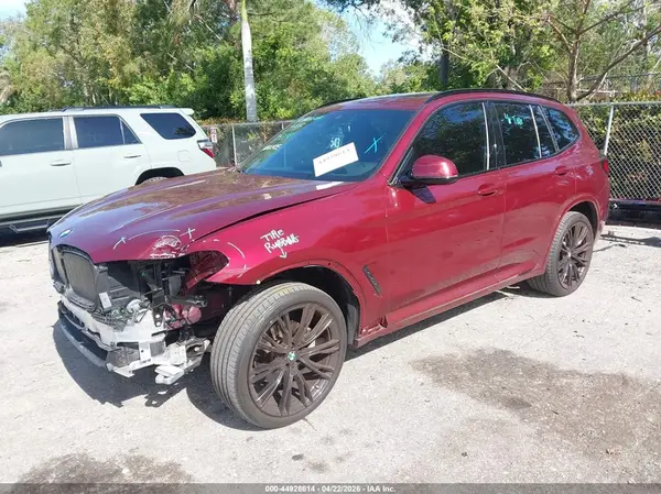 5UX43DP05R9U25162 2024 BMW X3 - Image 2