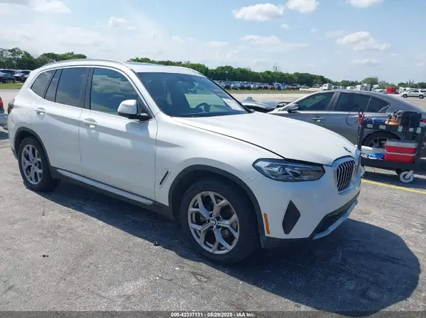 5UX43DP05R9U50269 2024 BMW X3 - Image 1