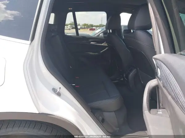 5UX43DP05R9U50269 2024 BMW X3 - Image 8