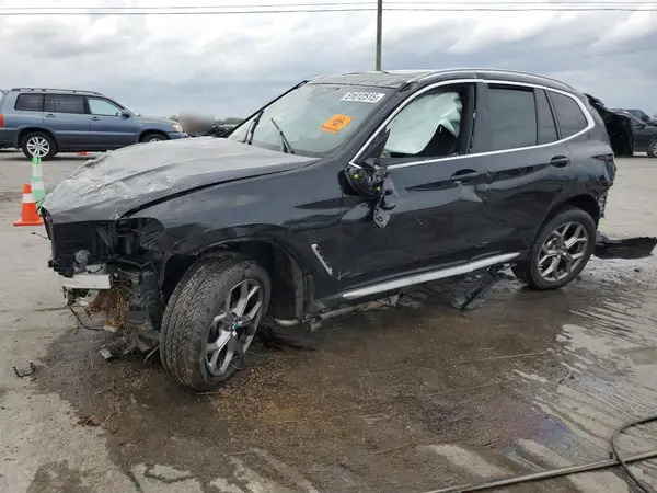 5UX43DP05R9U89038 2024 BMW X3 - Image 1