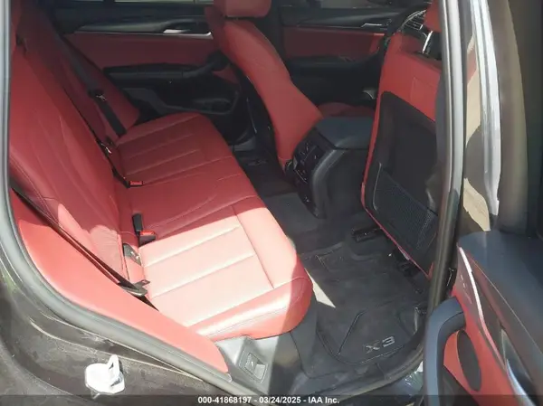 5UX43DP05R9X46814 2024 BMW X3 - Image 8